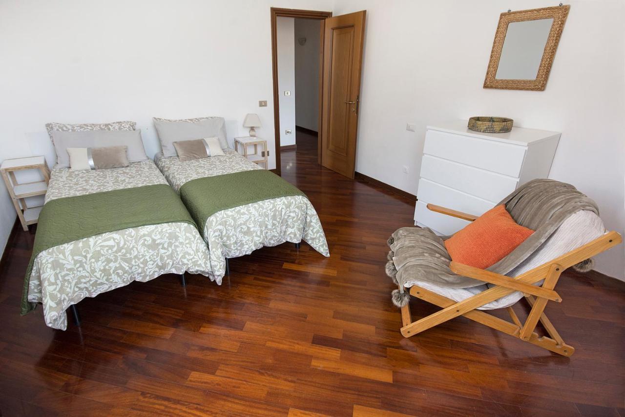 Apartament Casa Regina Salò Zewnętrze zdjęcie