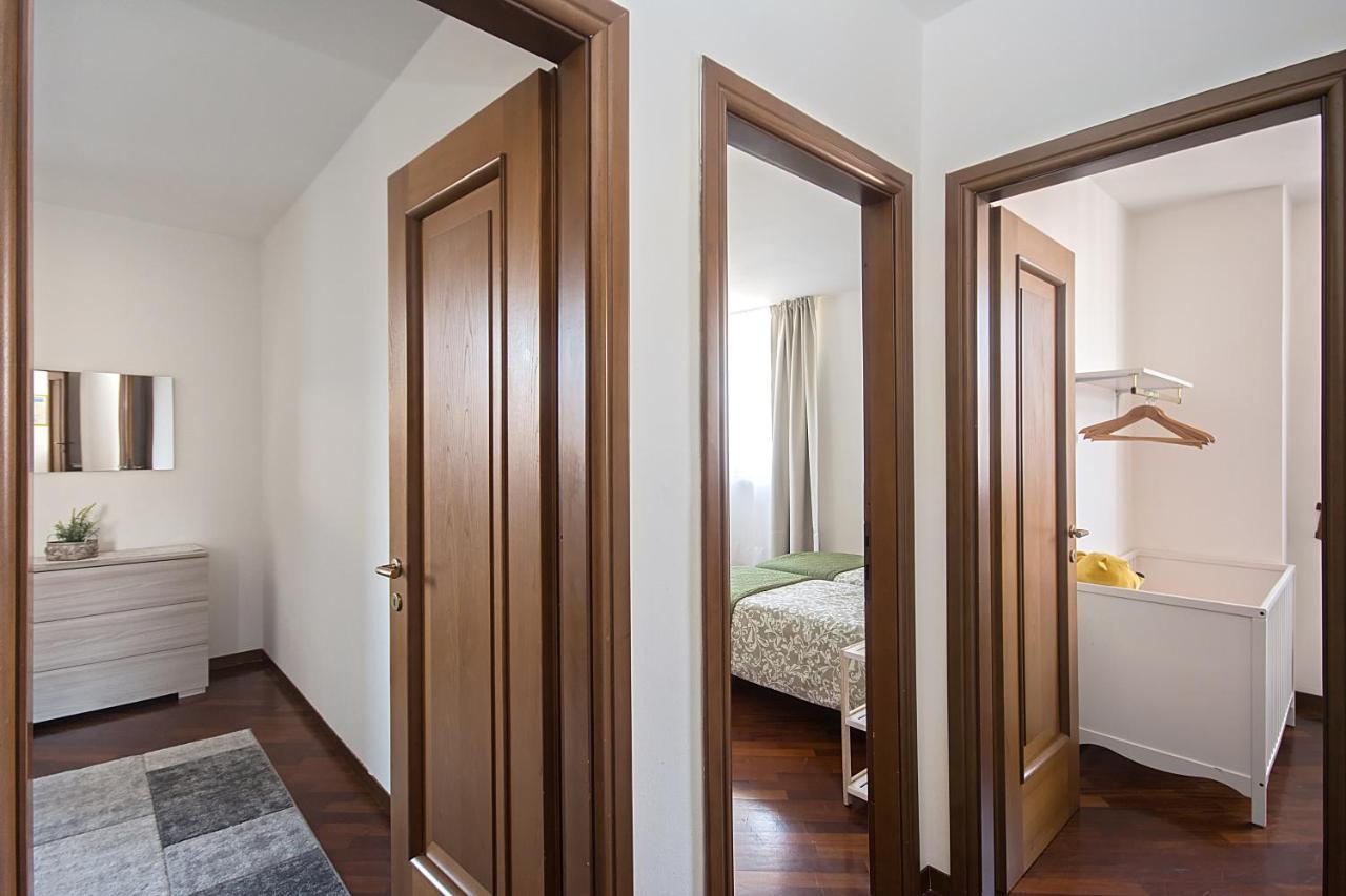 Apartament Casa Regina Salò Zewnętrze zdjęcie