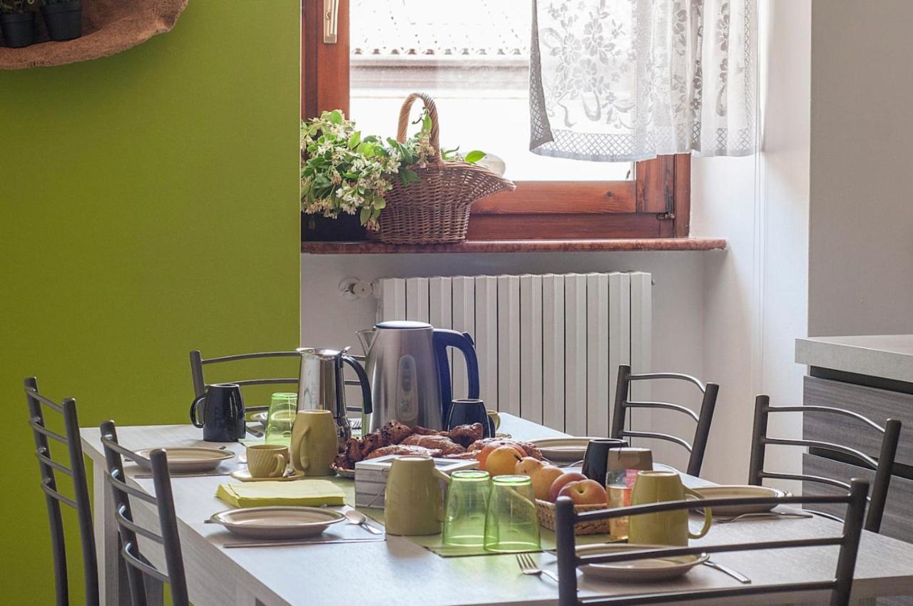 Apartament Casa Regina Salò Zewnętrze zdjęcie